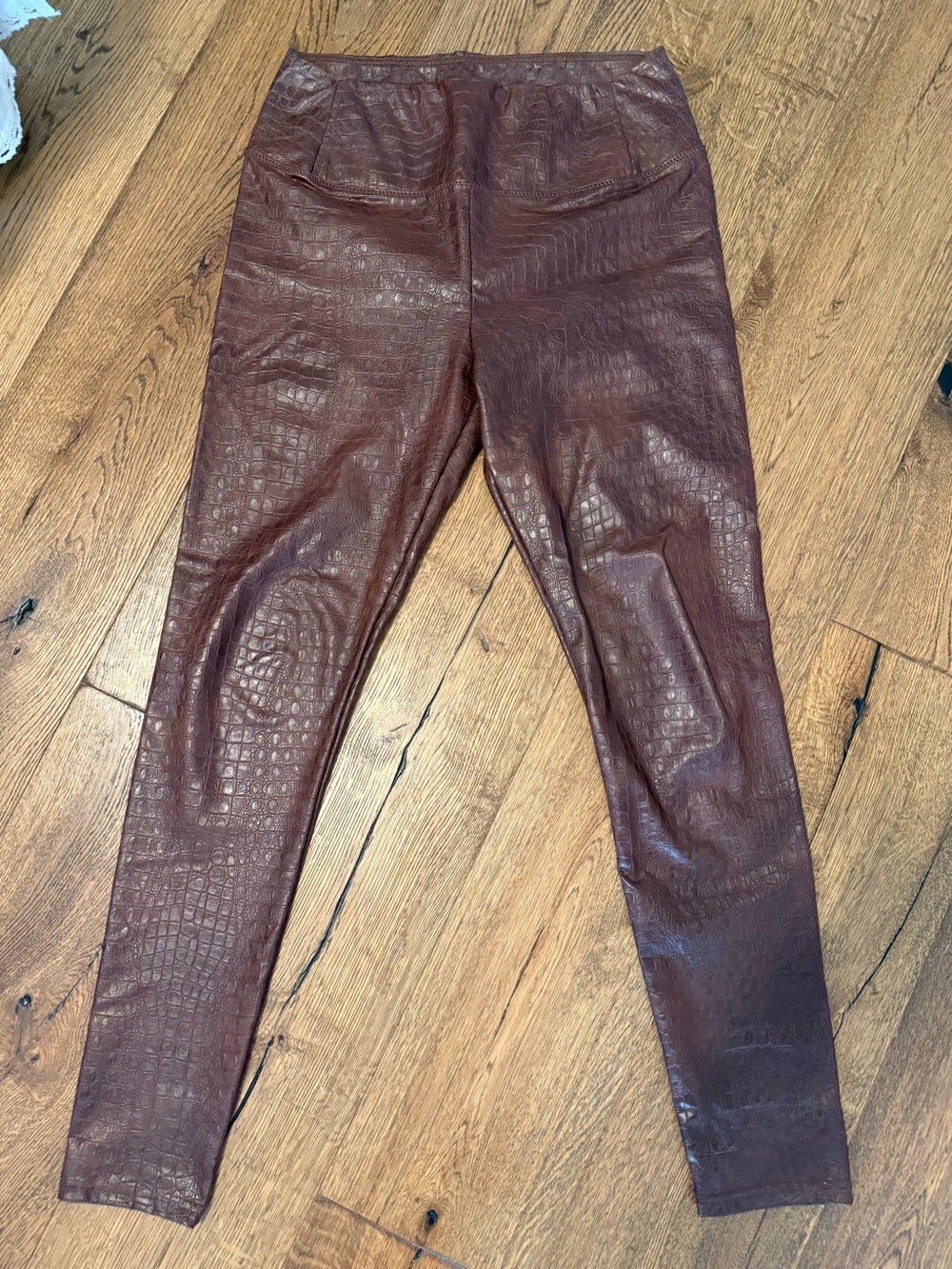 7 For All Mankind Faux Croc Leggings in Dark Brown